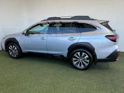 2024 Subaru
Outback AWD Touring
