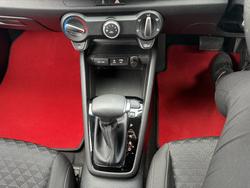 2020 Kia
Rio S