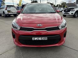 2020 Kia
Rio S