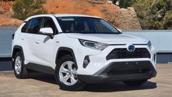 2021 Toyota
RAV4 GX