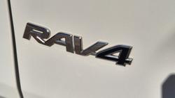 2021 Toyota
RAV4 GX