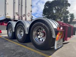 2012 Maxitrans St3 Lead A 12 Pallet -30 Reefer Double Stacker