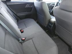 2013 Toyota
Corolla Ascent Sport