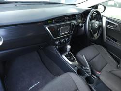 2013 Toyota
Corolla Ascent Sport