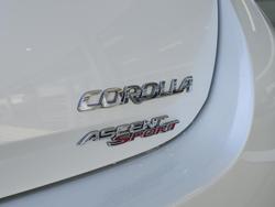 2013 Toyota
Corolla Ascent Sport