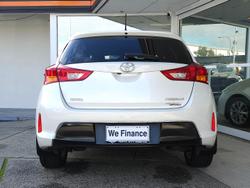 2013 Toyota
Corolla Ascent Sport