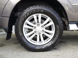 2015 Mitsubishi
Pajero Exceed