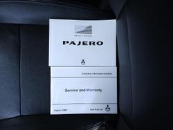 2015 Mitsubishi
Pajero Exceed