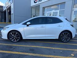 2020 Toyota
Corolla ZR