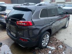2015 Jeep
                Cherokee Limited