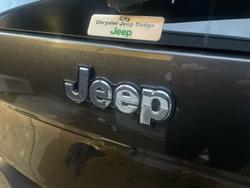 2015 Jeep
                Cherokee Limited