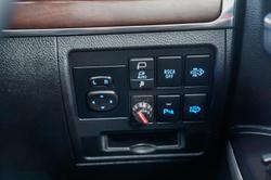 2019 Toyota Landcruiser VX