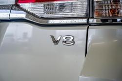 2019 Toyota
Landcruiser VX