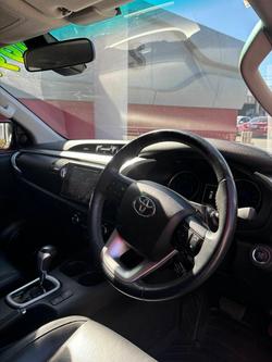 2019 Toyota
Hilux SR5