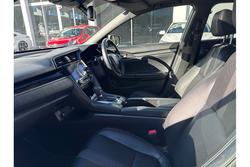 2020 Honda
Civic VTi-LX