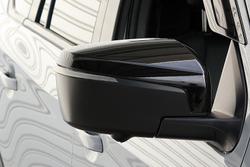 2025 Isuzu
MU-X X-TERRAIN