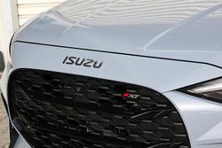 2025 Isuzu
MU-X X-TERRAIN