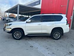 2021 Toyota
Landcruiser Prado VX