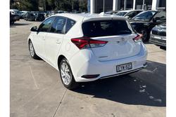 2015 Toyota
                Corolla Ascent Sport