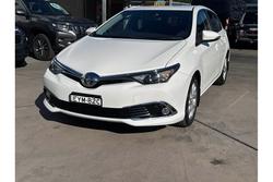 2015 Toyota
                Corolla Ascent Sport