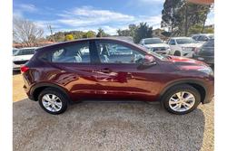 2015 Honda
HR-V VTi