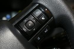 2023 Toyota
Hilux Rogue