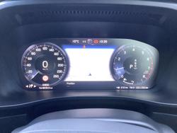2021 Volvo
                XC40 T4 Momentum