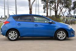 2014 Toyota
Corolla Ascent Sport