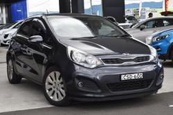 2013 Kia
Rio Si