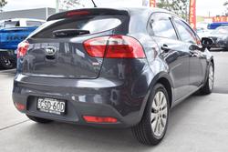 2013 Kia
Rio Si