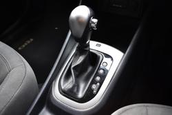 2013 Kia
Rio Si