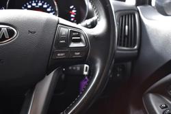 2013 Kia
Rio Si