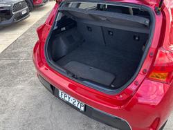 2013 Toyota
Corolla Ascent Sport