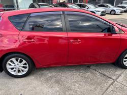 2013 Toyota
                Corolla Ascent Sport
