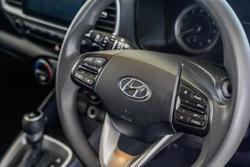 2022 Hyundai
Venue