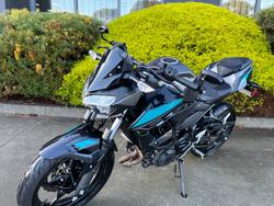 2022 Kawasaki Z400 Grey