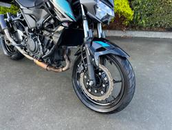 2022 Kawasaki Z400 Grey