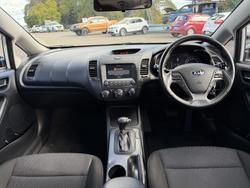2015 Kia
Cerato S