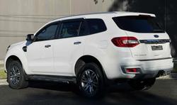 2022 Ford
Everest Titanium