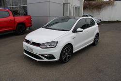 2015 Volkswagen
                Polo GTI