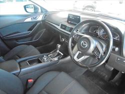 2018 Mazda
3 Maxx Sport