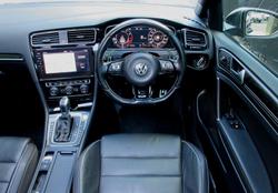 2019 Volkswagen
Golf R