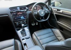 2019 Volkswagen
Golf R
