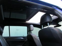 2019 Volkswagen
Golf R