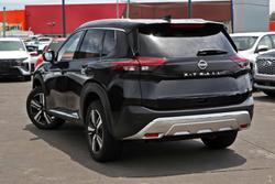2025 Nissan
X-TRAIL Ti-L