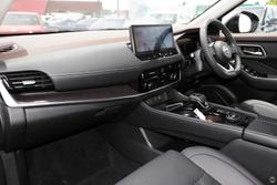 2025 Nissan
X-TRAIL Ti-L