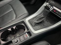 2021 Audi
Q3 35 TFSI S Line