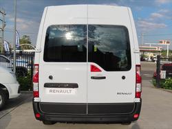 2025 Renault
Master Pro 110kW
