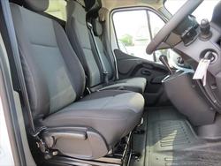 2025 Renault
Master Pro 110kW