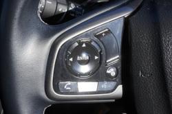 2020 Honda
Civic VTi-S